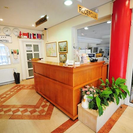 Vip Hotel Skopje - New Management Екстериор снимка