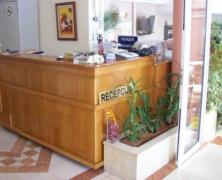 Vip Hotel Skopje - New Management Екстериор снимка