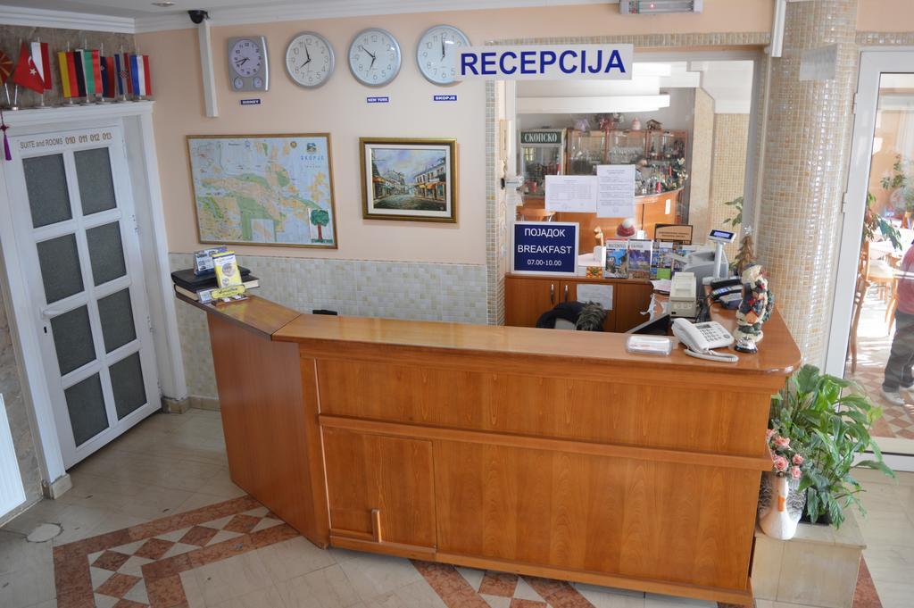 Vip Hotel Skopje - New Management Екстериор снимка