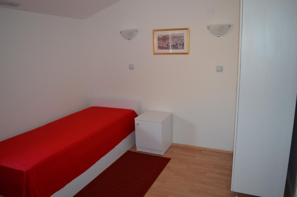 Vip Hotel Skopje - New Management Екстериор снимка