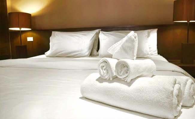 Vip Hotel Skopje - New Management Екстериор снимка